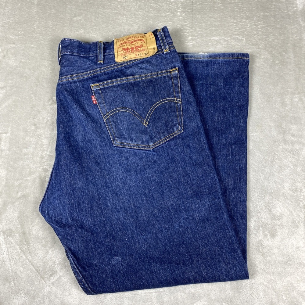 Levi's 501 Men's 44x32 Fits (42x30) Blue Straight Leg Button Fly Y2K